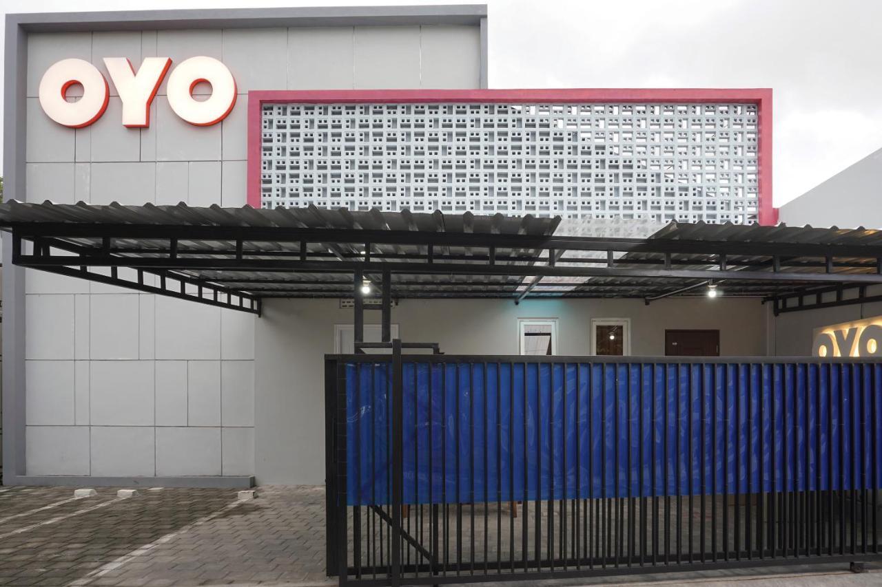 Super Oyo 90033 Dehome Family Melati Exterior foto
